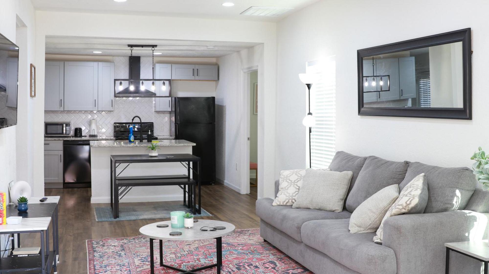 Holiday home Cozy, Urban Retreat In Downtown